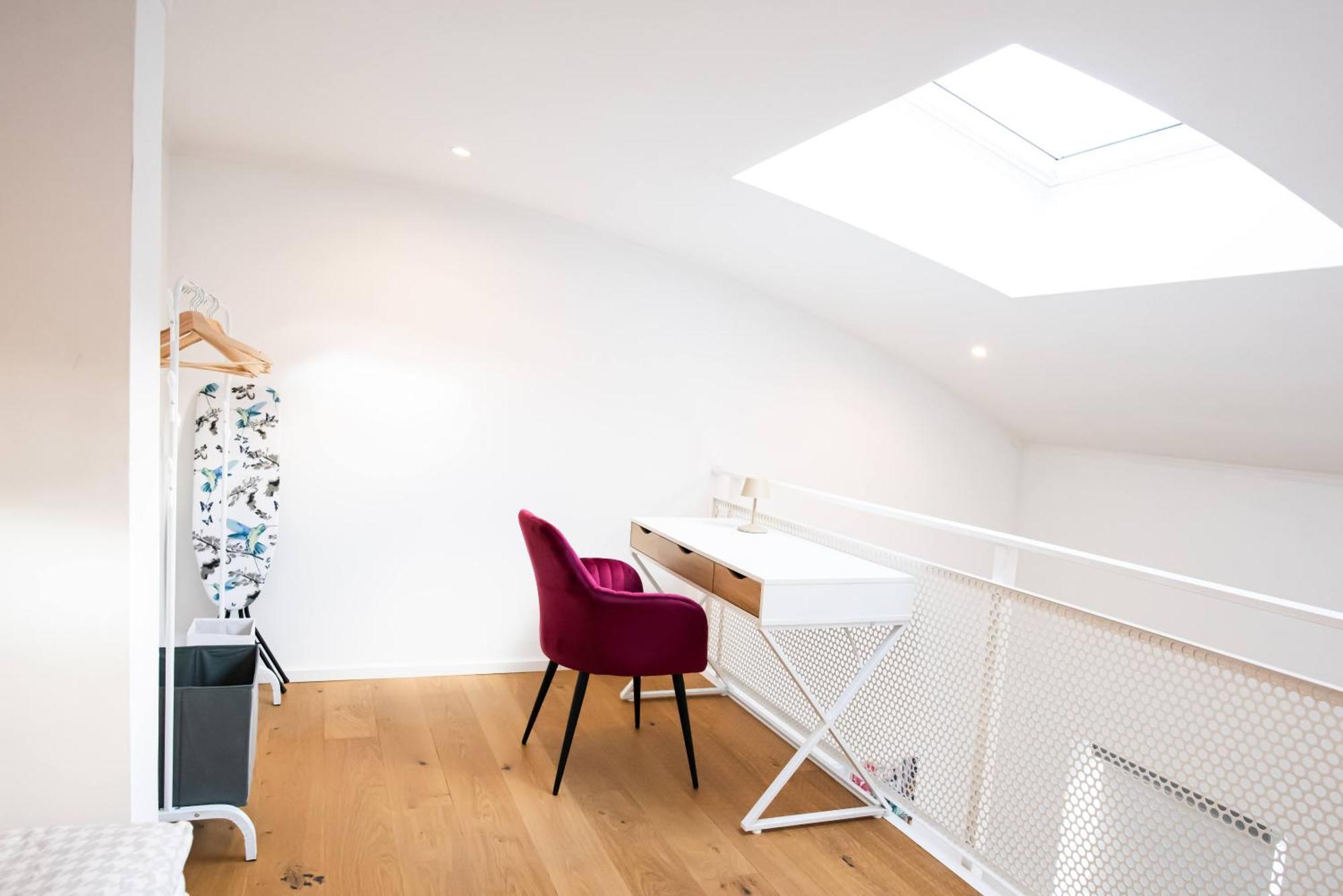 Loftartige Wohnung In Augsburg-Pfersee エクステリア 写真